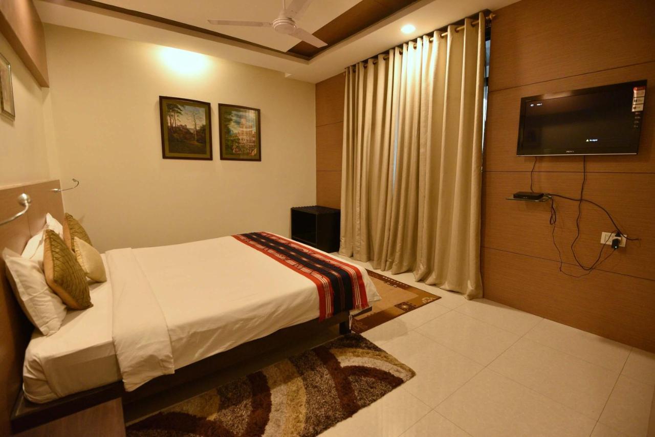 Dibrugarh 迪布鲁加尔俱乐部旅馆酒店 外观 照片